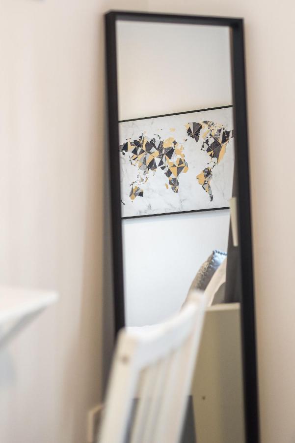 Modern Spacious 3 Bedroom City Centre Apartment - Free Parking - Private Balcony Единбург Екстер'єр фото
